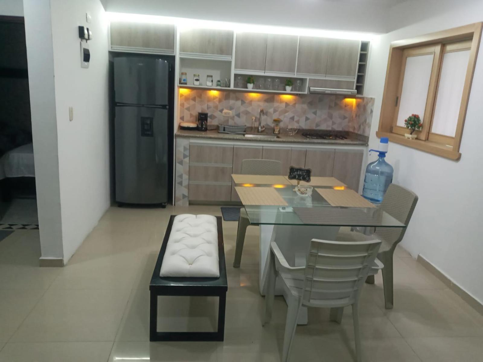 Apartamento 1 En Barrio La Esperanza *